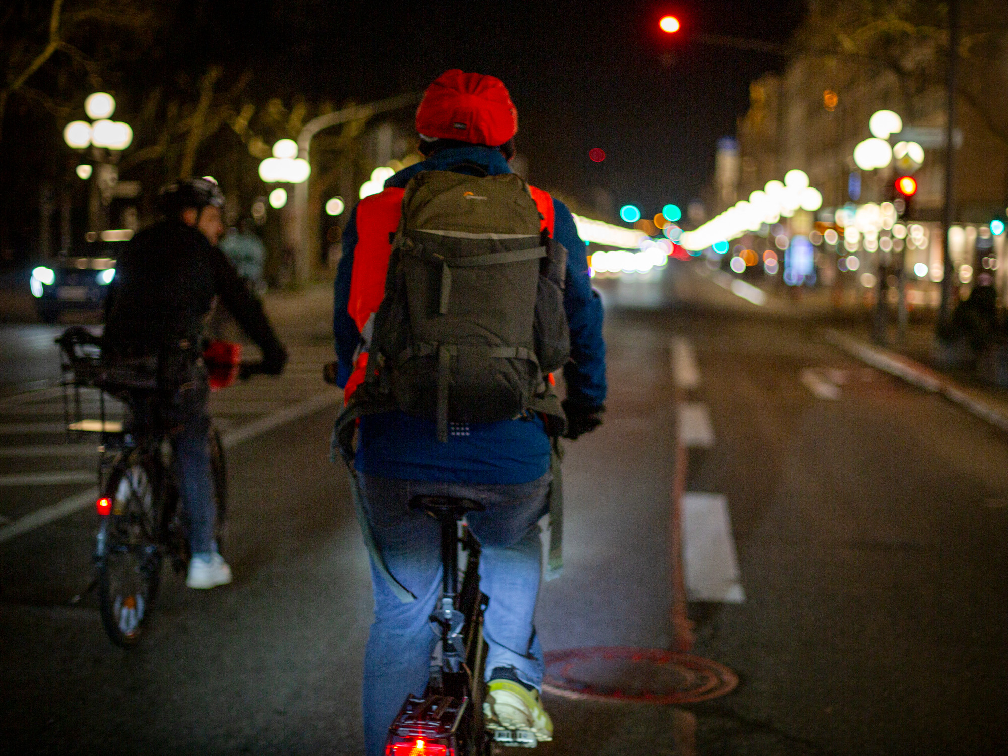 Radfahren in der Nacht | © Oliver Kessler